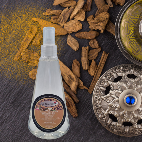 Acqua profumata Brezza di Oud 240 ml - La Cremerie